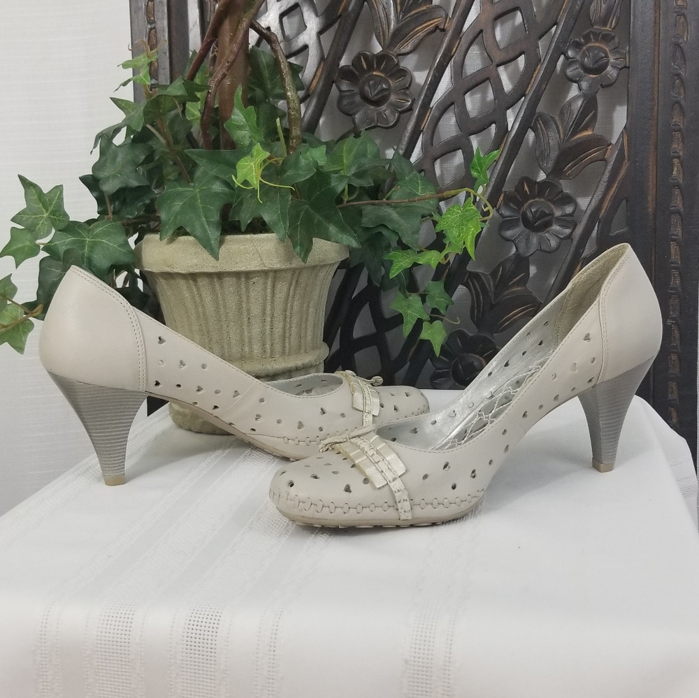 Ramarim Total Comfort Heels View 5